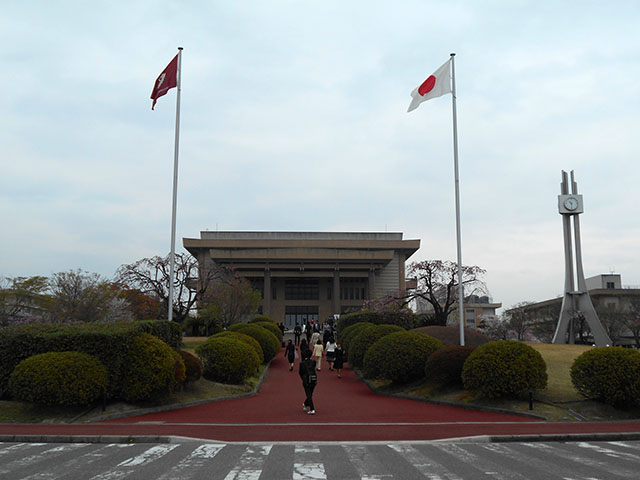 一号館